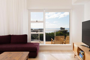 Silver Hill ~ from farm cottage to splendid beachy vibes!